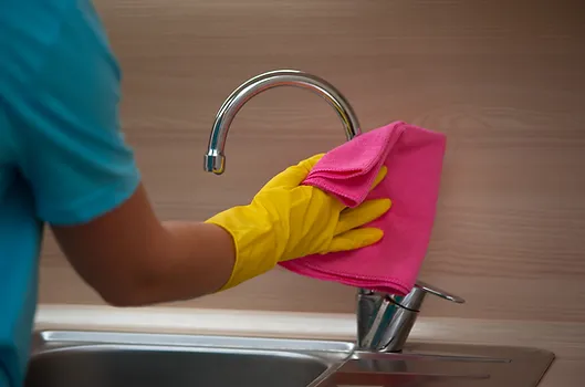 7 Daily Habits To Maintain Your Office Cleanliness