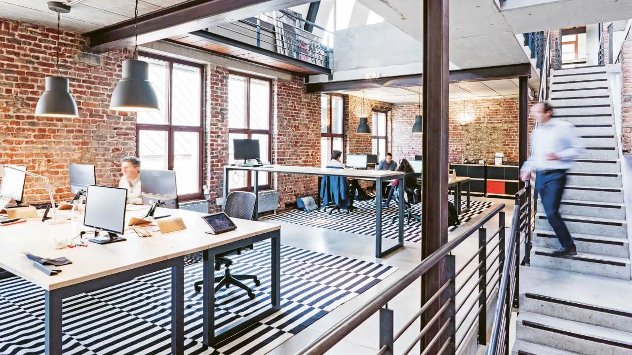 Commercial Cleaning Excellence: Discover the Power of a Clean Workspace