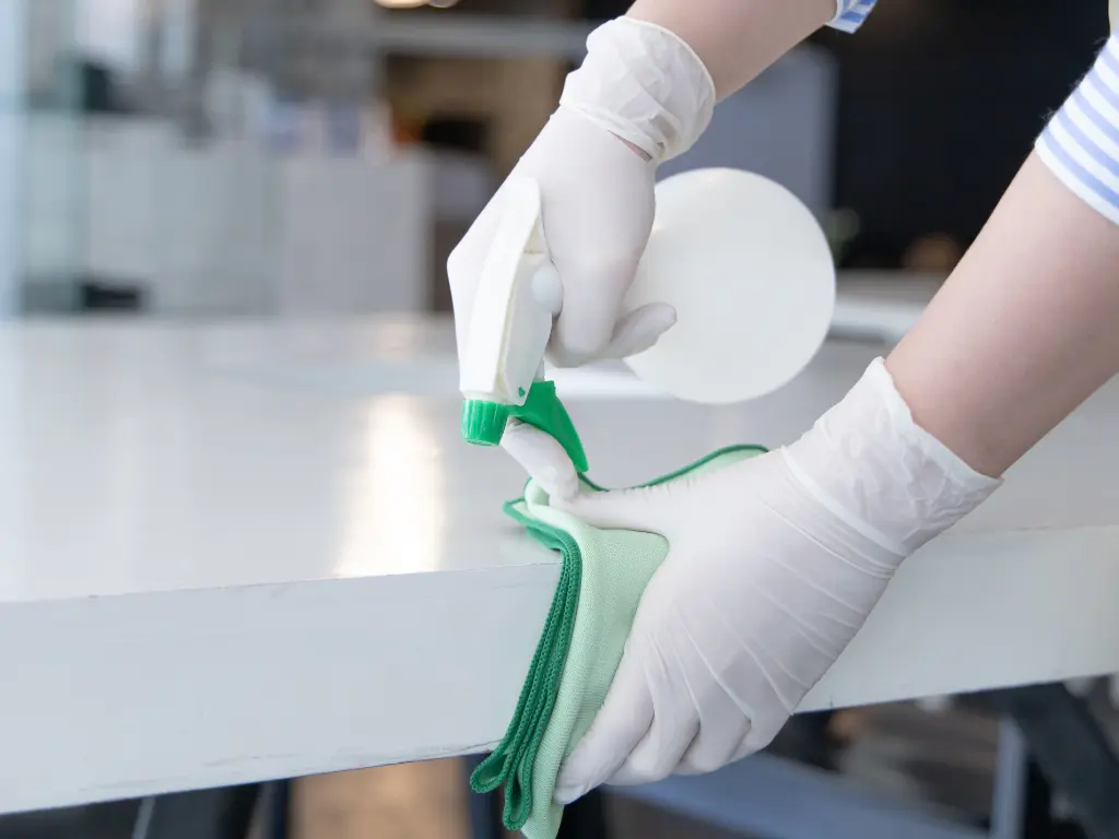 9 Reasons to Engage Commercial Office Cleaning for Pristine Productivity