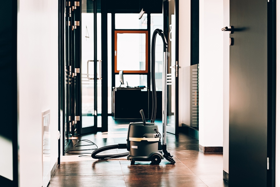 2026 Guide To Office Cleaning Costs For SMEs In Singapore